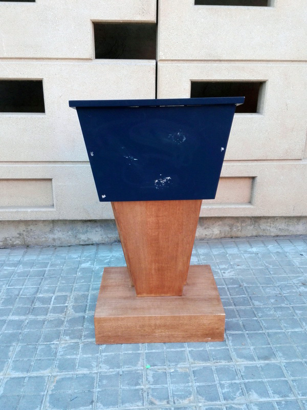 atril conferencias madera 103-113x64x49 (45eu.) 1u